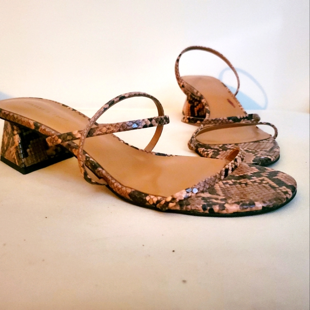 Strap low block heel
